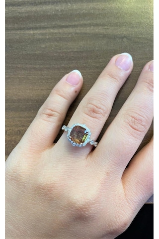 Kadın Kare Model Sultanit Taşlı Gümüş Yüzük