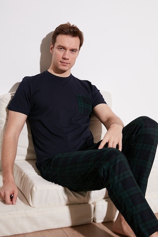 Buratti Ekoseli Pamuklu Regular Fit Kısa Kollu Erkek Pijama Takımı 6572002 Lacivert