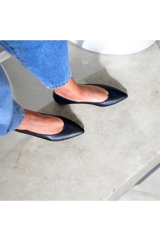 Ne&ve Shoes Siyah Hakiki Deri Sivri Burun Şık Ve Rahat Günlük Babet