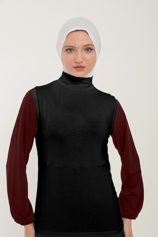 Sonbaharmoda Kadın Sıfır Kollu Yarım Balıkçı Yakalı Penye Likralı Body - Siyah Siyah