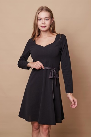 Kadın Likralı Krep Kumaş Kalp Yakalı Uzun Kol Eteği Kiloş Elbise-siyah Siyah