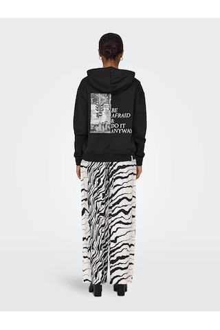 Only Kadın Sweatshirt Siyah 15329874 Onlcassıe L/s Photo Hood 25kw21000131 W21002
