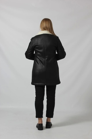 Moda Berray 3262 Uzun İçi Kürklü Boğazı Kemer Detaylı Kaban Siyah Siyah