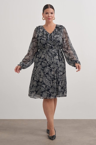 V Yaka Fırfırlı Kuşaklı Elbise-3366 Siyah