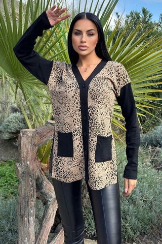 WeShaya Bej Leopar Desen, Siyah Cep Ve Kol Detaylı Yırtmaçlı Örme Hırka Leopar