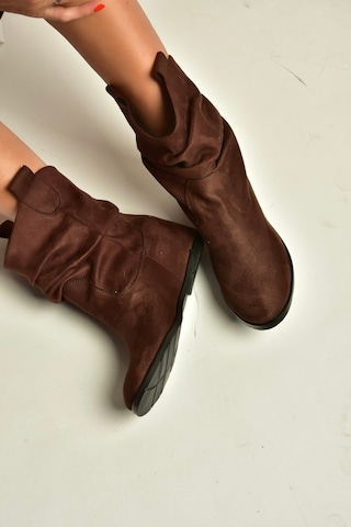 Fox Shoes C735041202 Kahverengi Süet Gizli Dolgu Topuklu Büzgülü Kadın Bot