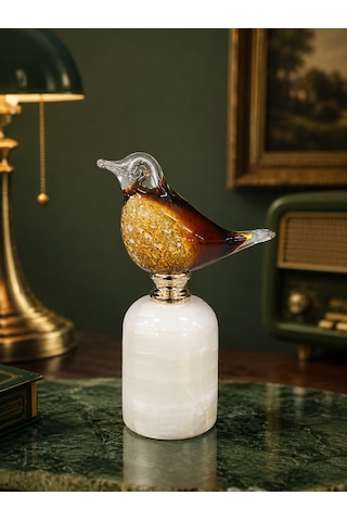 Üfleme Cam Dekoratif Kuş Biblo Beyaz Kaideli Amber Renkli El Yapımı Masaüstü Süs Objesi 21 Cm .