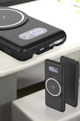 Powerbank Taşınabilir 10.000 Mah Hızlı Şarj Dijital Göstergeli Çok Renkli