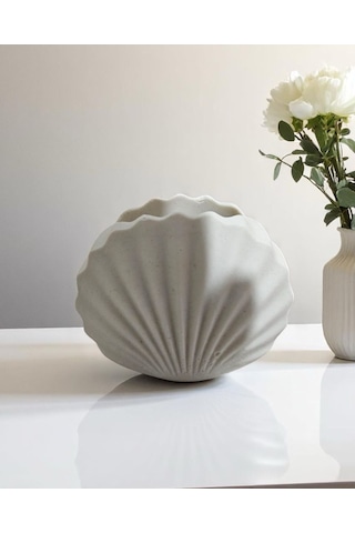 El Yapımı İstiridye Şeklinde Dekoratif Vazo Beyaz