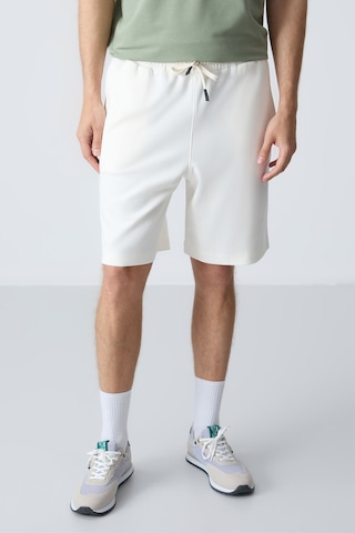 Tommy Life Ekru Pamuklu Kalın Yumuşak Dokulu Standart Fit Basic Erkek Şort - 81275 Ekru