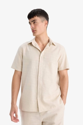 Defacto %100 Pamuk Regular Fit Polo Yaka Yazlık Kısa Kollu Gömlek D8613ax25smbg655 Bej