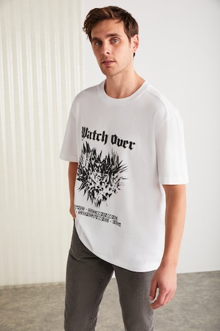 Grimelange Clıent Erkek %100 Organik Pamuklu Regular Fit Baskı Detaylı Bisiklet Yaka Örme Beyaz T-shirt