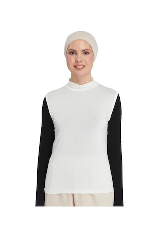 Organik Kolsuz Balıkçı Yaka Likralı Kadın Sıfır Kol Body Ekru