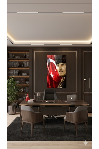 Gazi Mustafa Kemal Atatürk Portresi Türk Bayrağı Temalı Cam Tablo
