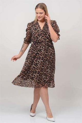 Neşeli Butik Kadın Kruvaze Yaka Midi Boy Büyük Beden Leopar Desenli Şifon Elbise Nb80622 Siyah
