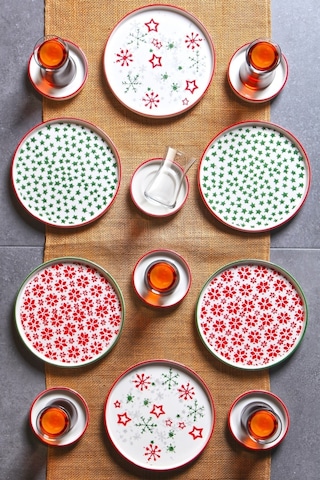 18 Parça Stackable Christmass Kahvaltı Çay Takımı Seti - Çay Bardaklı Yılbaşı Kahvaltılık Çay Seti Çok renkli