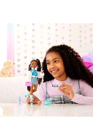 Barbie Dream Besties Ana Karakter Bebeklers Brooklyn HYC22