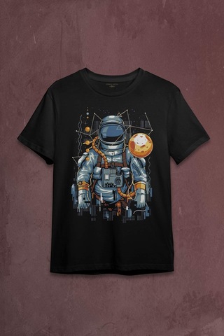 Uzay Gemisinde Yolculuk Eden Astronot Cosmos Göktaşı Baskılı Tişört Unisex T-shirt 001