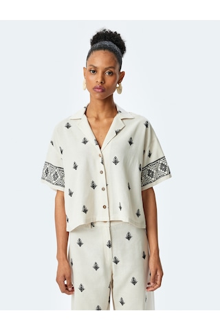 Koton Viskon Etnik Desenli İşlemeli Kısa Kollu Oversize Crop Gömlek Bej 5sak60094pw Ekru