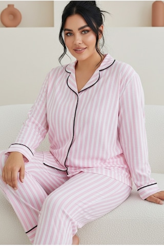 Siyah İnci Desenli Pamuklu Düğmeli Curve Büyük Beden Battal Pijama Takım Pembe Beyaz