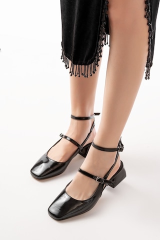 St-003 Siyah Rugan Günlük 4 Cm Topuklu Bayan Ayakkabı Renksiz