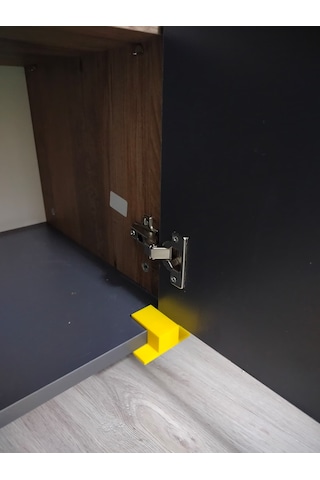 Dolap Kapağı Takma Aparatı 18mm Sarı