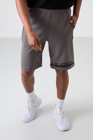 Tommy Life Albie Koyu Gri Standart Kalıp Erkek Şort - 81241 Koyu Gri