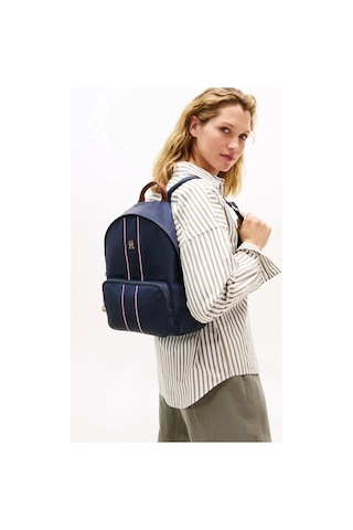 Tommy Hilfiger Popette Kubbe Kurumsal Kadın Sırt Çantası Aw0aw176510gy MAvi