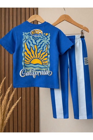 Erkek Çocuk Pamuklu Saks Mavi Baskılı T-shirt Ve Çizgili Pantolon Takım Mavi