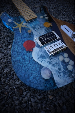 Elektro Gitar Maldiv Custom Epoksi & Yıllanmış Ağaç Kişiye Özel Maimi Blue