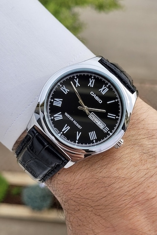 Casio Csıste8 Erkek Kol Saati