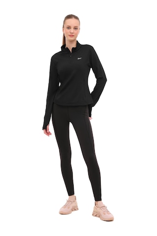 Reebok Helsınkı Ls Siyah Kadın Kısa Kol T-shirt 000000000102039482 Siyah