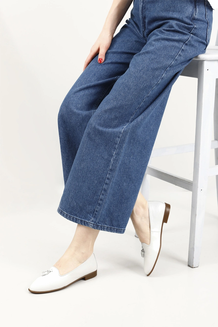 Gönderi R Kadın Beyaz Hakiki Deri Püsküllü Babet Gdza13424160 Beyaz