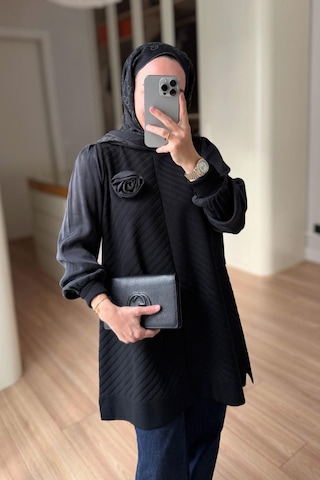 Kahijab Gül Detay Merserize Tunik - Siyah
