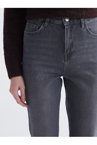 Lcw Modest Gri Mom Fit Kadın Jean Pantolon