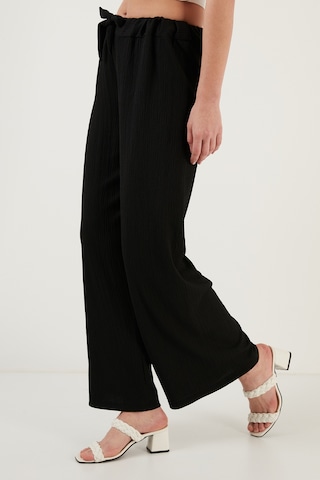 Lela Belden Bağlamalı Rahat Kesim Krinkıl Kuımaş Bayan Pantolon 5862061 Siyah