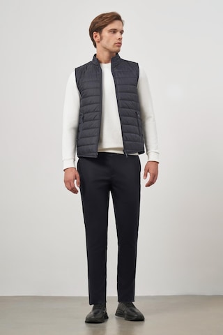 İmza Koyu Lacivert Kapitone Dik Yaka Düz Garnisiz-biyesiz Slim Fit Yelek 1009245150 Koyu Lacivert