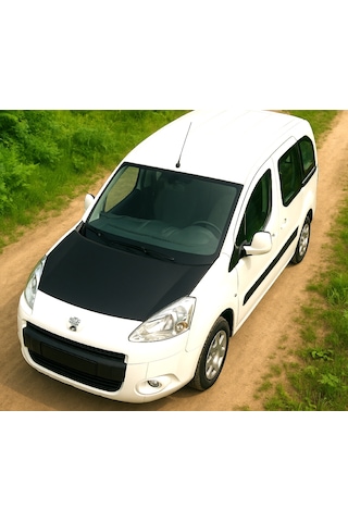 Peugeot Partner 2008-2018 Arası Tam Kaput Maskesi Siyah Deri Sportif Ve Koruyucu 1 Adet