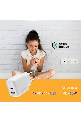 Polosmart Pbs137 Hızlı 1 Usb 1 Pd Çıkışlı 30w Şarj Adaptörü Duvar Şarjı Beyaz