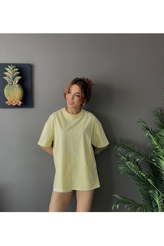 Kadın Oversize Basic Tişört Salaş Kesim Pamuklu Günlük T-shirt Sari