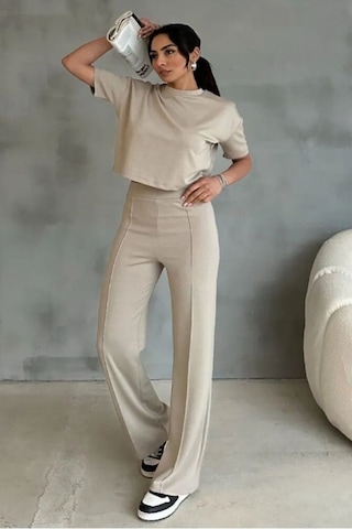 Modal Kumaş Yüksek Bel Pantolon Crop & Pantolon Takım Bej