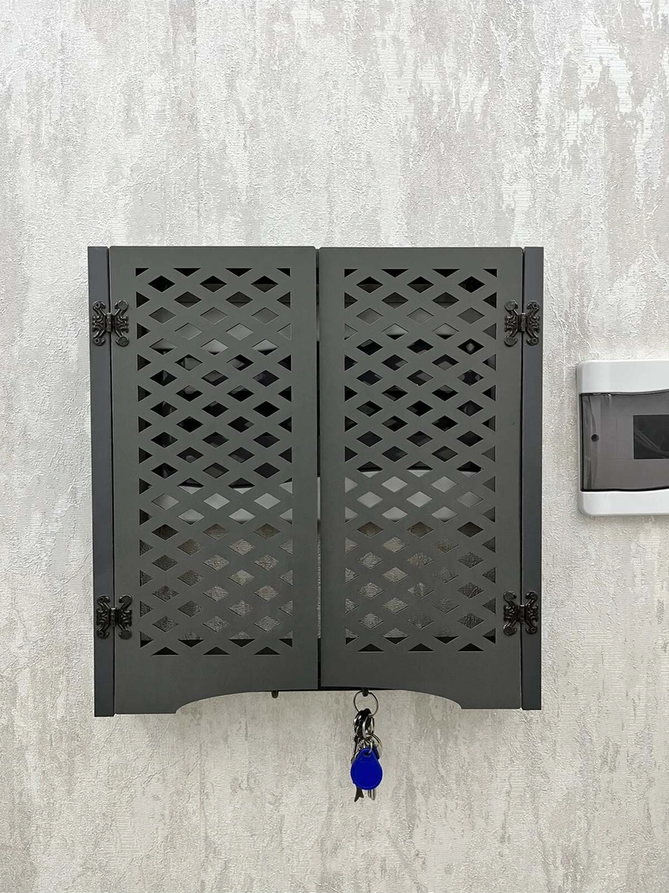 Elektrik Pano Düzenleyici Duvar Düzenleyici Ahşap Dekoratif Antrasit Kutu Anahtarlık Baklava 41 X 41