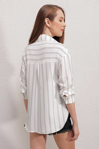 Gabria Çizgili Tek Cep Gömlek Beyaz