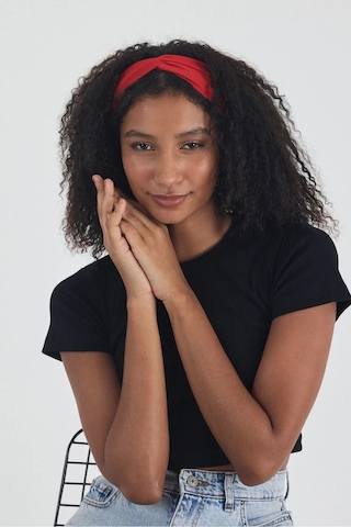 Siyah Kısa Kol Bisiklet Yaka Vücuda Oturan Kaşkorse Crop + Bandana Set %100 Pamumklu, Esnek Rahat Siyah-Kırmızı