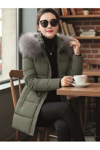Kışlık Orta Boy Kapüşonlu Kadın Mont Haki