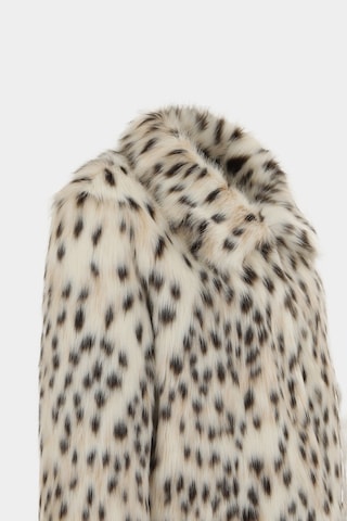 Açelyaokcu Premium Leopar Desen Bebe Yaka Suni Kürk Kadın Mont Ekru