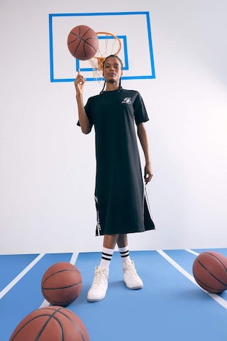 Defacto NBA Los Angeles Lakers Oversize Geniş Kalıp Kısa Kollu Pike Midi Elbise B9962AX24SM Siyah