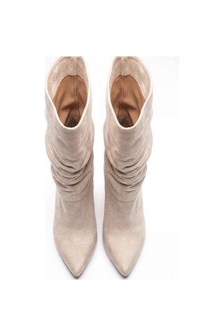 V.s.h Velvet Kama Kadın Süet Körüklü 7 Cm Topuklu Krem Yarım Çizme -2562