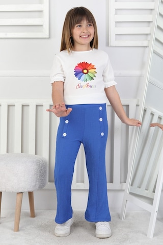 Kız Çocuk Fiyonk Desenli Beyaz Bluz Ve Düğme Detaylı İspanyol Paça Pantolon Takım Mavi Kız Çocuk Fiyonk Desenli Beyaz Bluz Ve Düğme Detaylı İspanyol Paça Pantolon Takım Mavi
