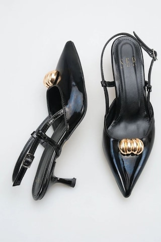 Sermoda Topuklu Kadın Ayakkabı - 5 Cm İnce Topuklu Sivri Burun Kadın Stiletto Ayakkabı Rugan Siyah